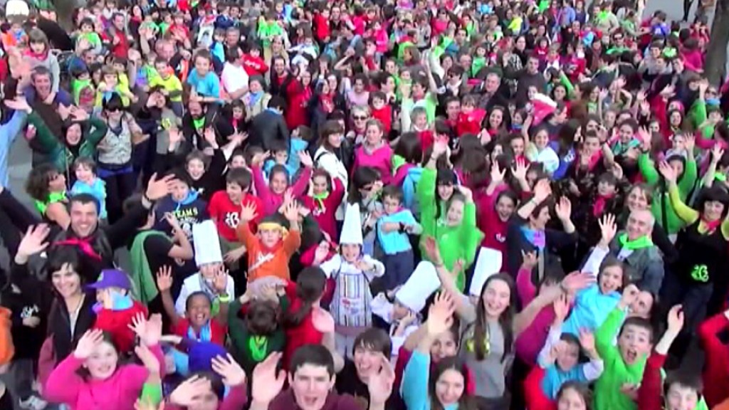 ibilaldia-2014-gernika-celebra-la-fiesta-de-las-ikastolas-de-bizkaia