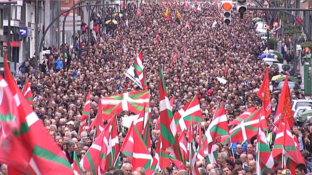 Manifestación en Bilbao por los derechos de los presos y huidos | ORAIN