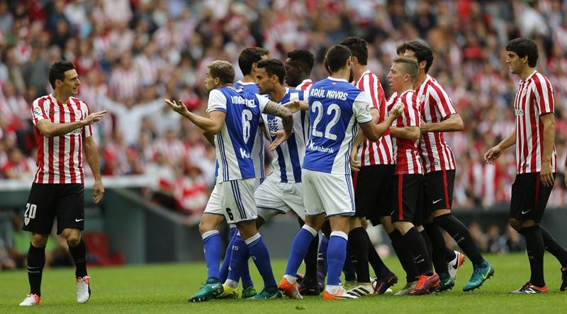 Real Sociedad y Athletic juegan el derbi vasco en Anoeta | KIROLAK