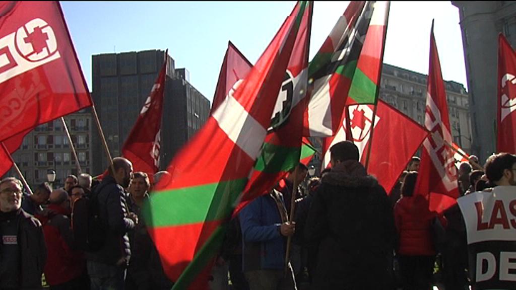 CC.OO. y UGT convocan un paro de 15 minutos el 23 de marzo en Euskadi