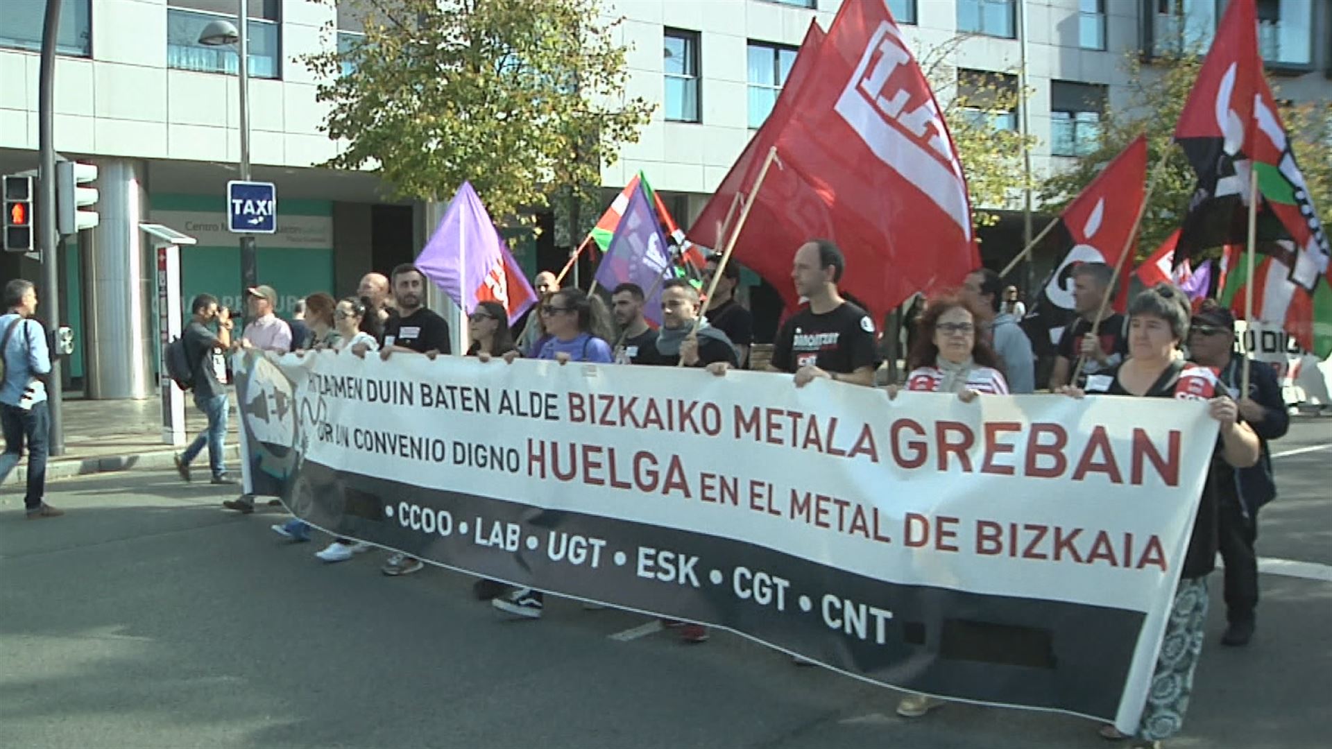 Los sindicatos del Metal de Bizkaia mantienen los cinco días de huelga ...