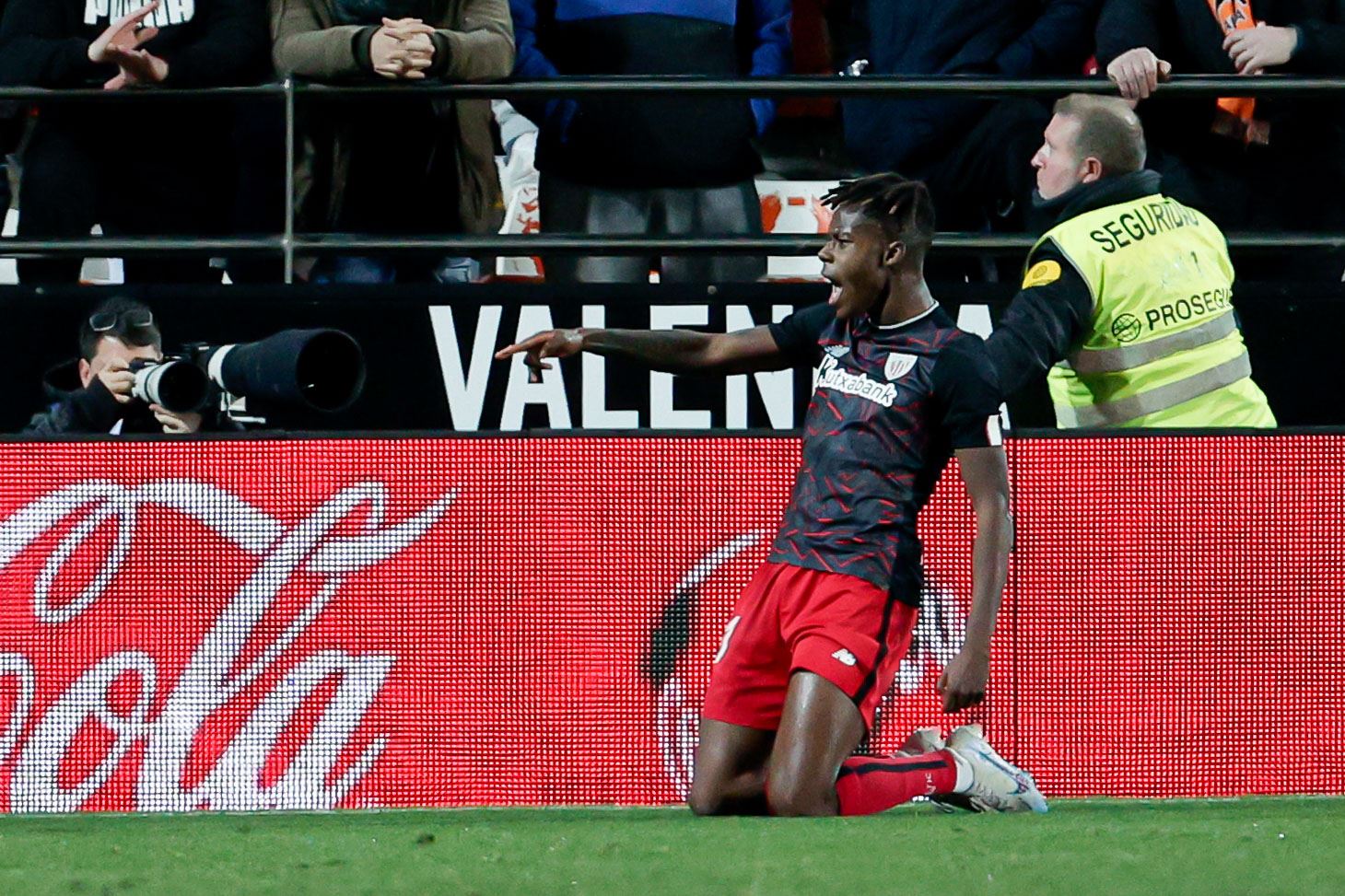 El Athletic se lleva una merecida victoria desde Mestalla (1-2) | KIROLAK