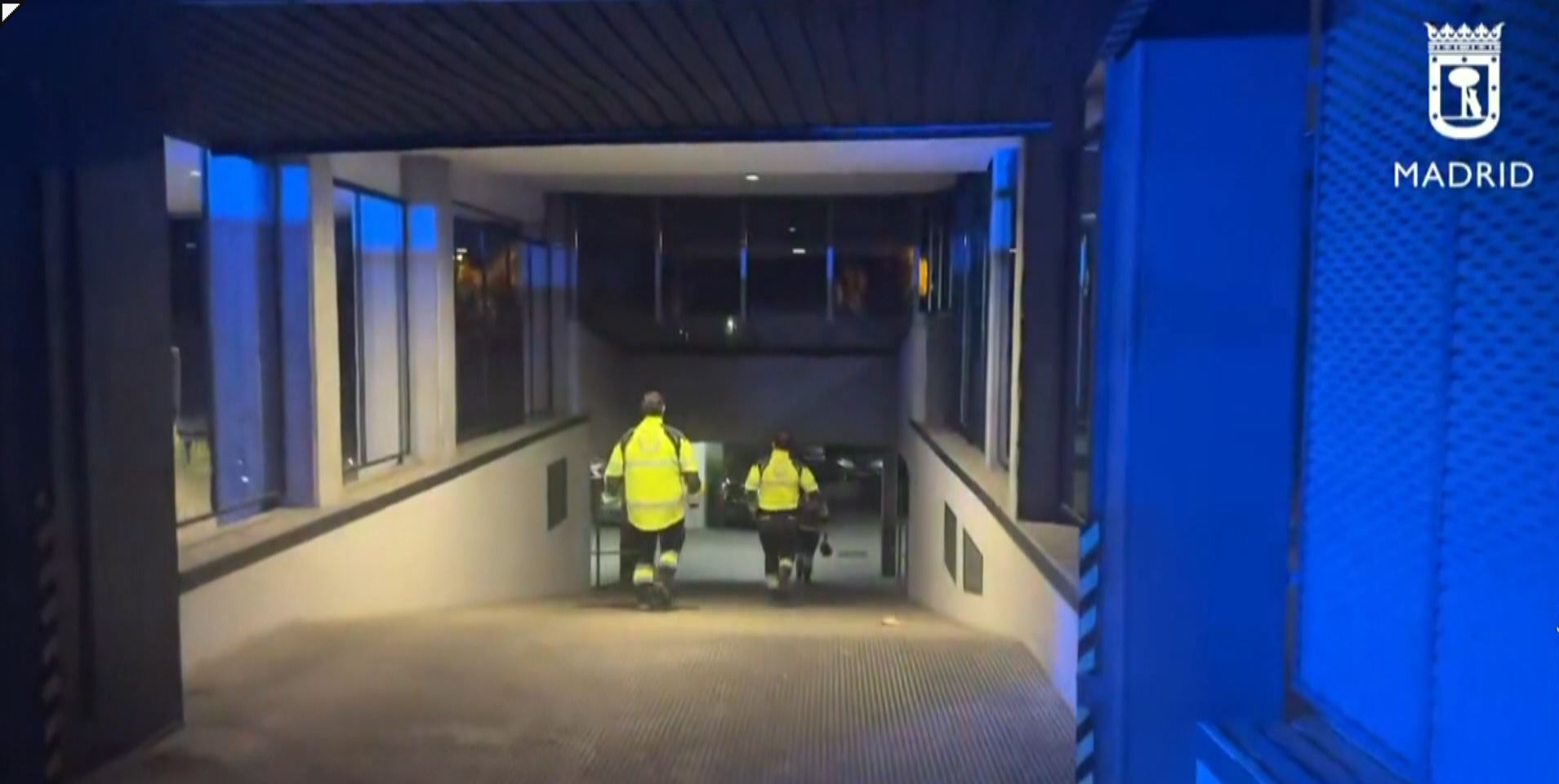 Un hombre mata a una mujer de 25 años y a su hija de 5 en Madrid | ORAIN