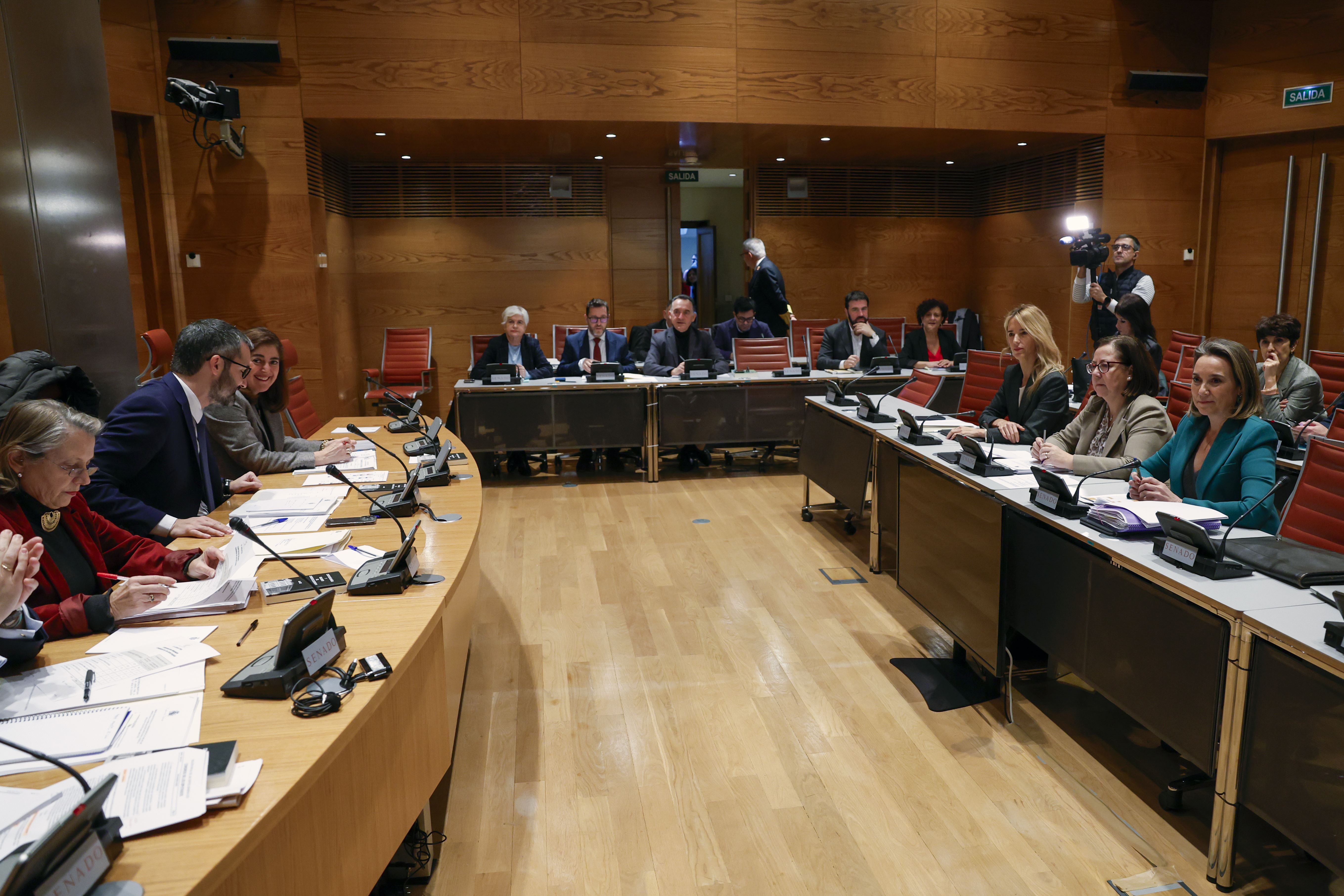 Junts y PSOE acuerdan una enmienda sobre los delitos de terrorismo a la ...