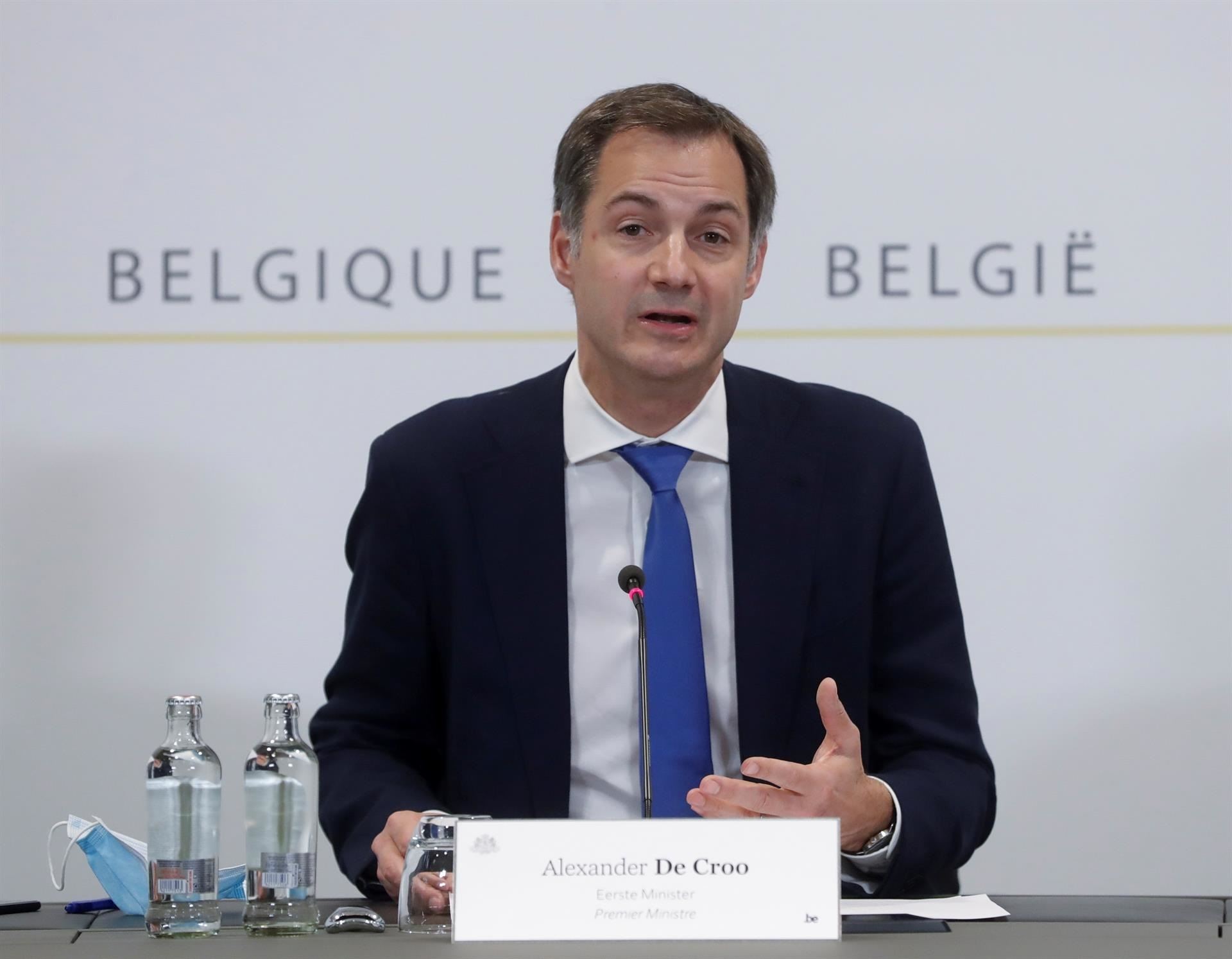 El primer ministro belga anuncia su dimisión tras la debacle de su ...