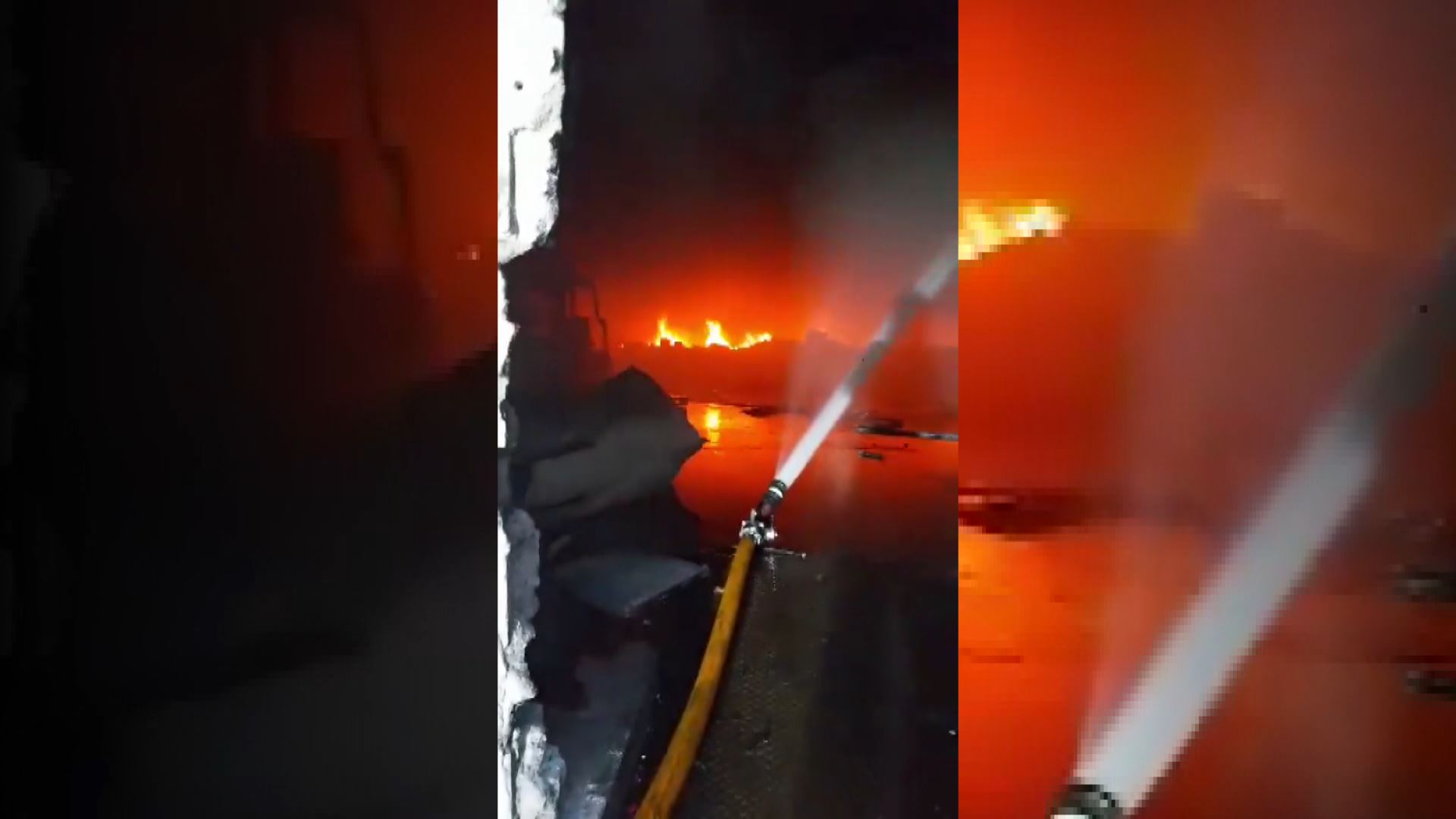 Dos trabajadores atendidos por inhalación de humo en un incendio en una ...