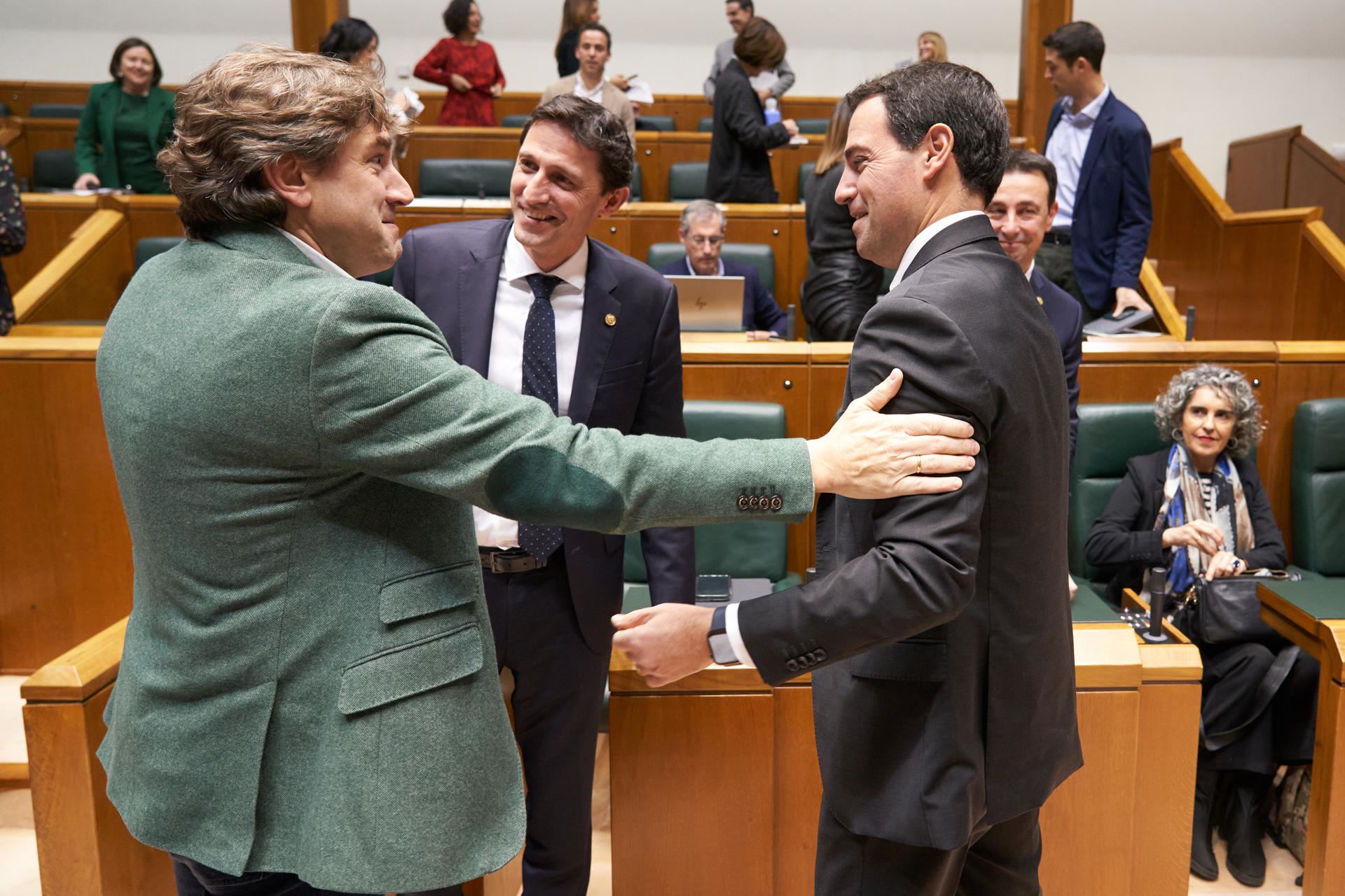 El Parlamento Vasco aprueba el proyecto de presupuestos para 2025 con ...