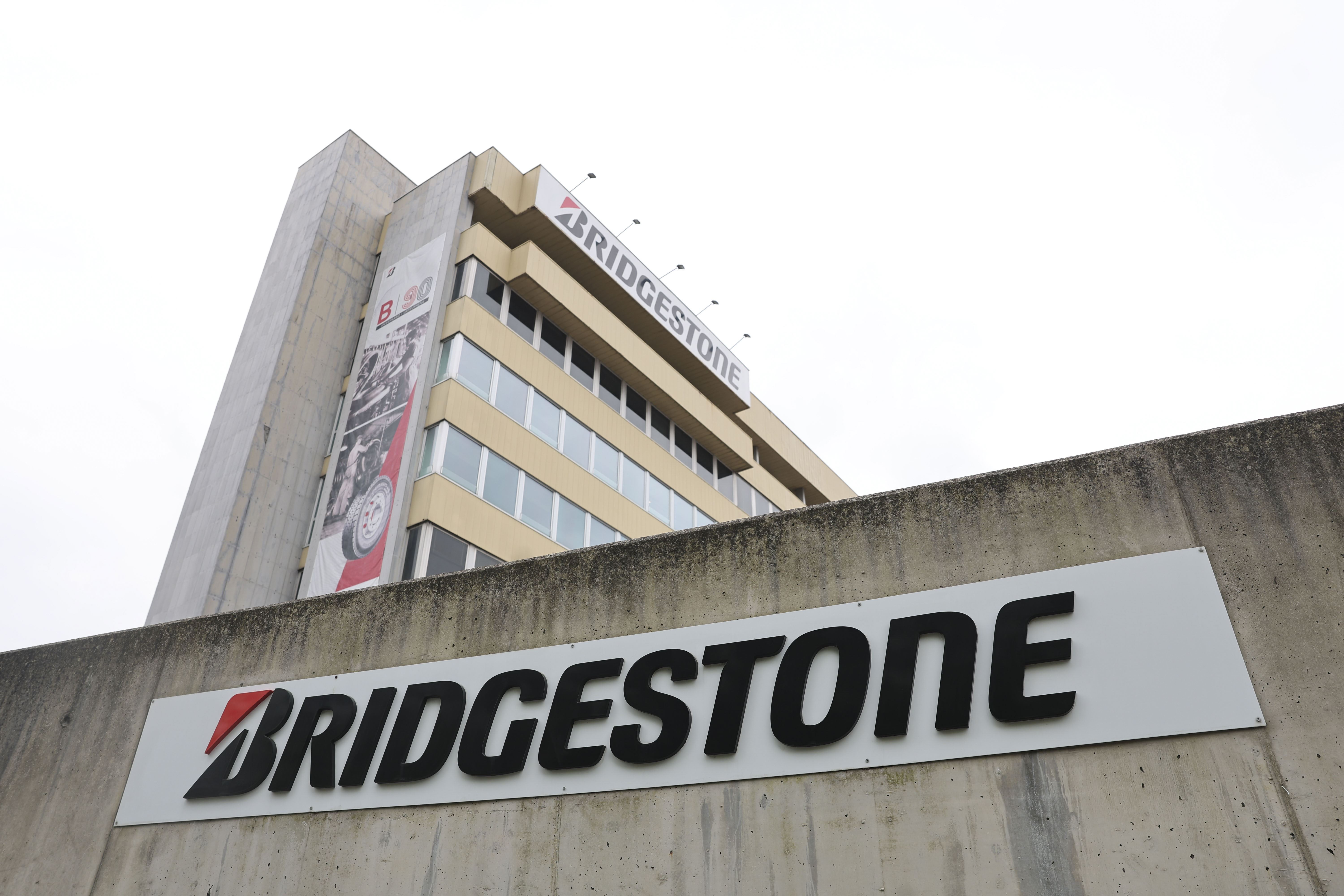 Convocados otros tres días de huelga en Bridgestone de Basauri los días ...
