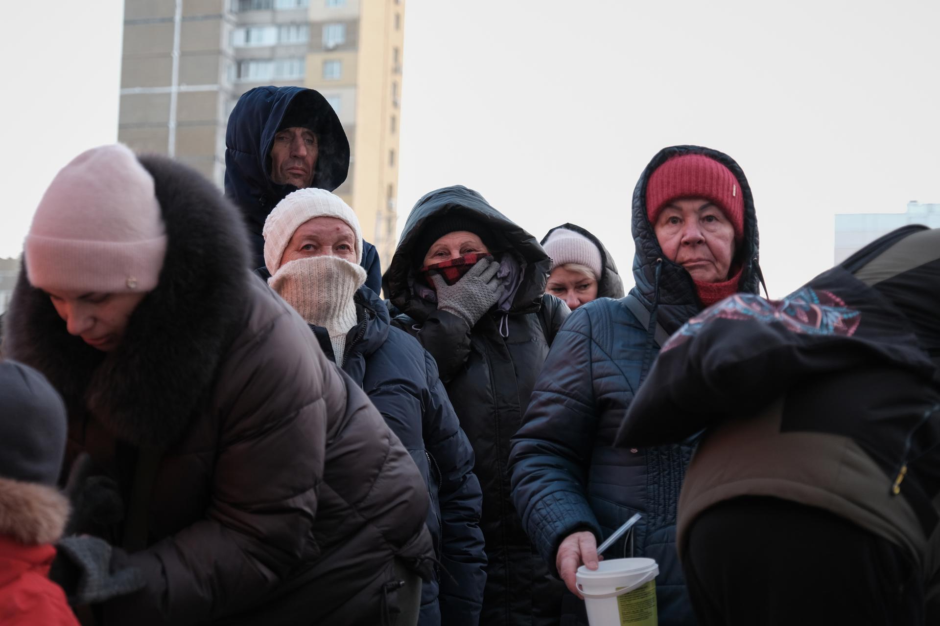 ロシアによるウクライナに対する新たな大規模攻撃により、キエフの一部は電気、水道、暖房がなくなりマイナス12度に